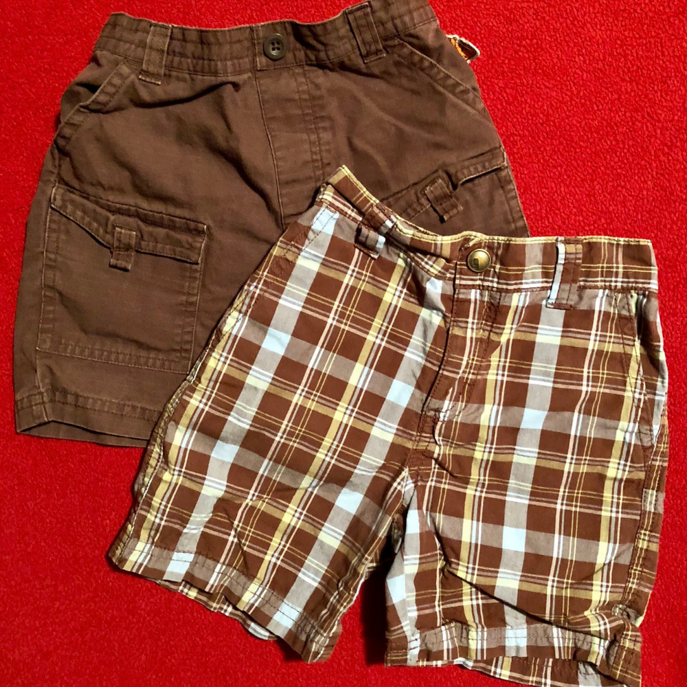 Lot of two Gymboree 18-24 months shorts